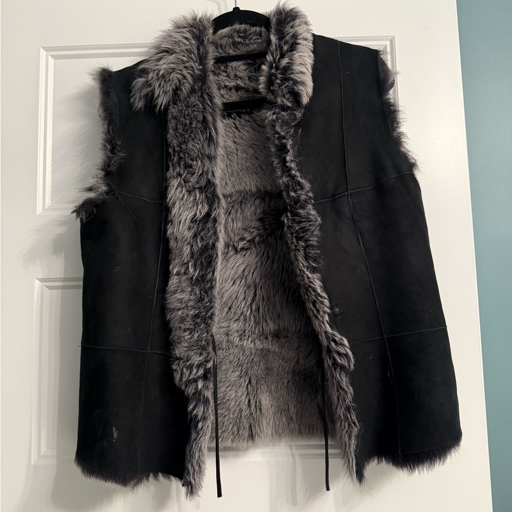 Ashwood Leather Reversible Toscana Suede Leather Gilet Black/Silver - Picture 6 of 10